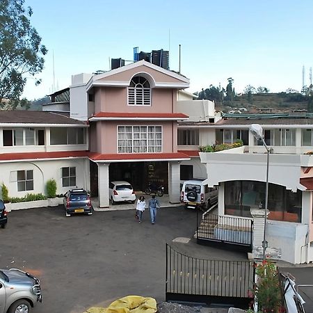 Hotel Sapphire Garden View Udagamandalam Exterior foto